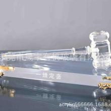 深圳市新龍有機玻璃制品廠 展示道具與有機玻璃水的專業(yè)制造商